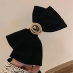 Korean Velvet Bow Hair Pins Fabric Rhinestone Pearl Hair Clips for Women Luxulry Jewelry Spring Clip Gils Hair Accessories