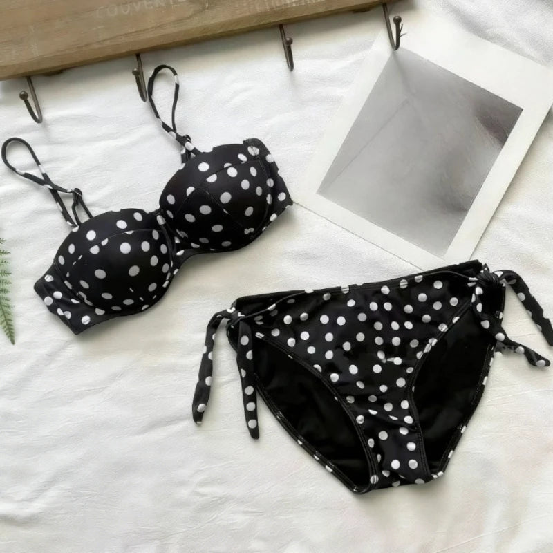 Vintage Striped Triangle Bikini Set High Cut Leg Two Piece Swimwear Stylish Quick Dry Beach Bathing Suit Holiday Swimming New